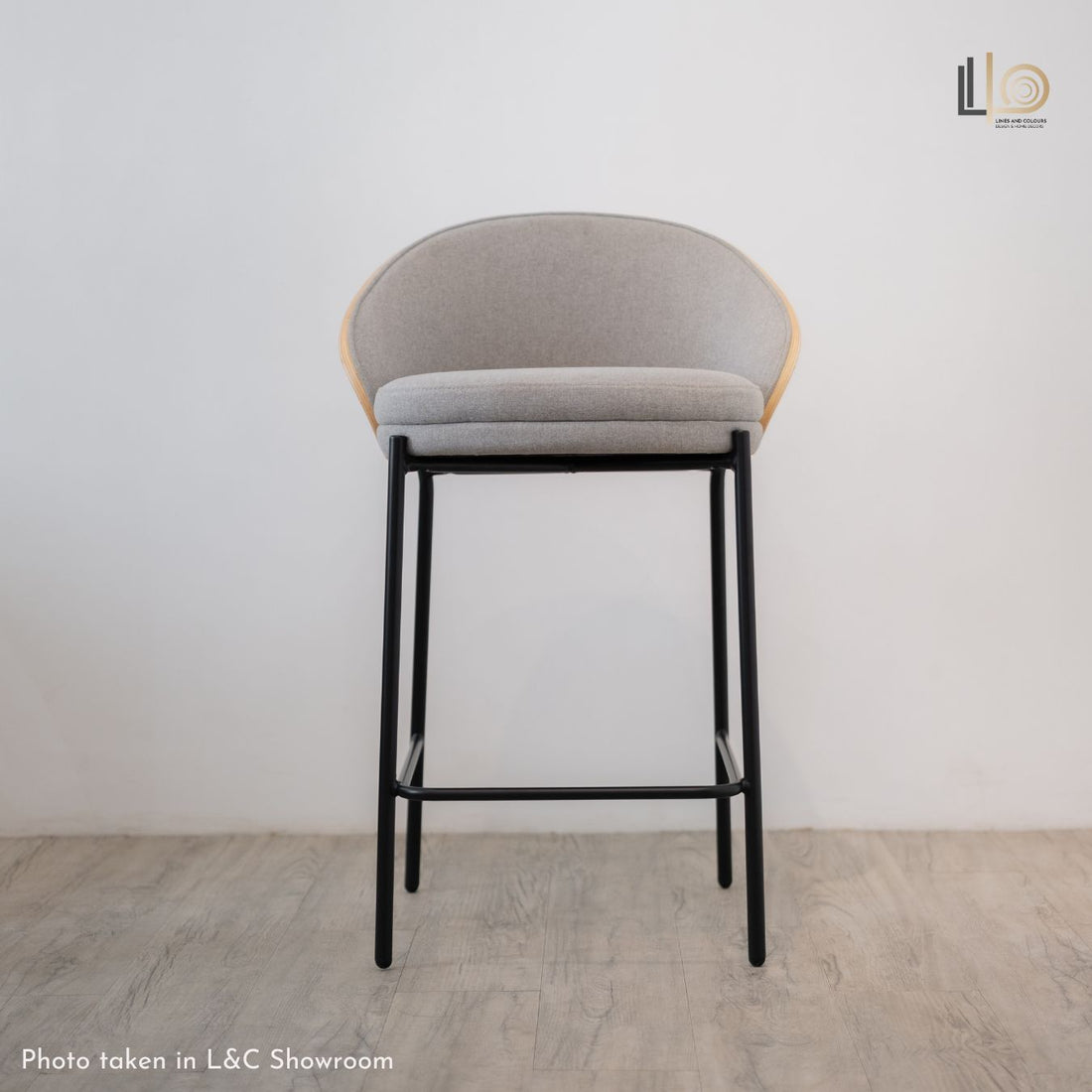 Yelvi Bar Chair
