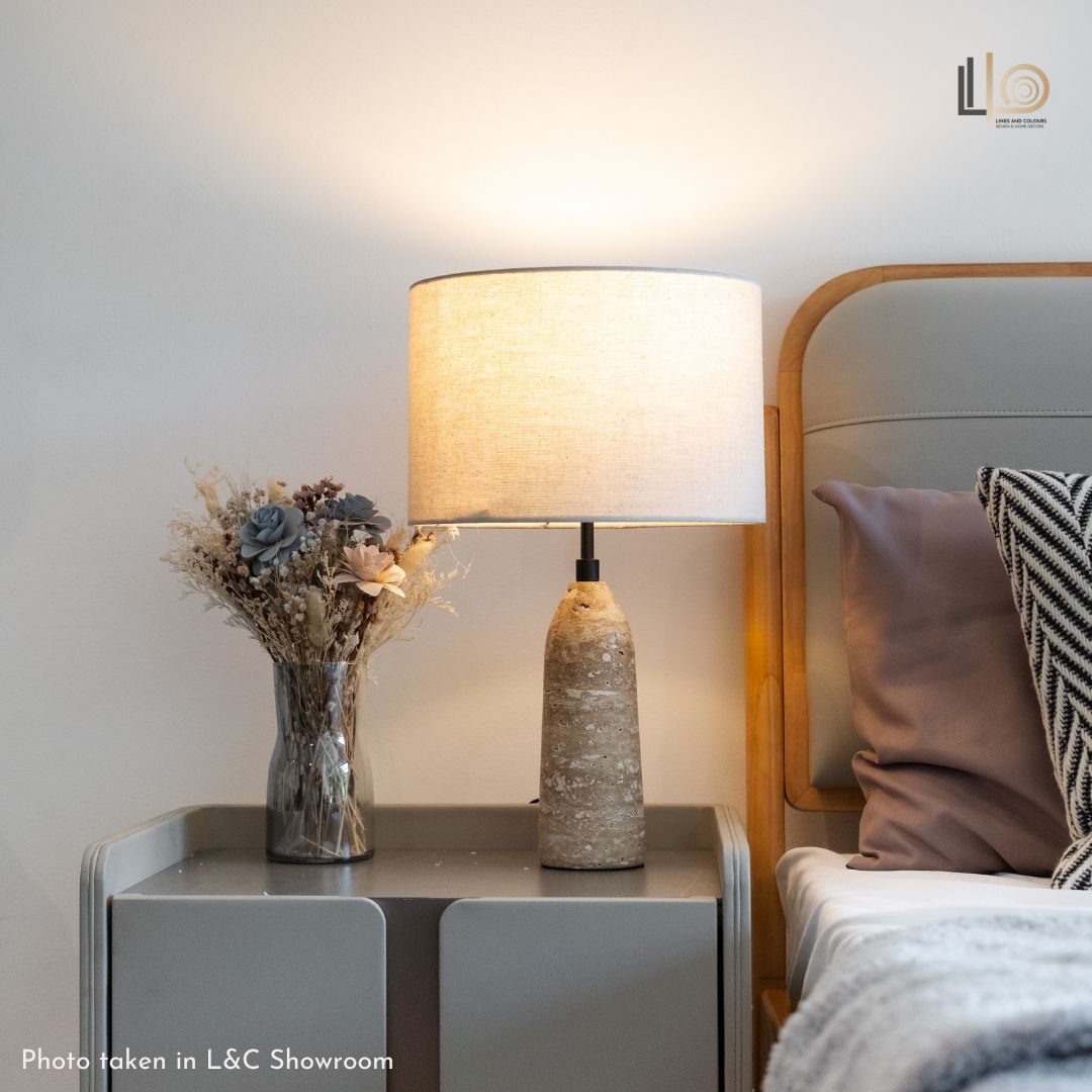 Pasithee Table Lamp