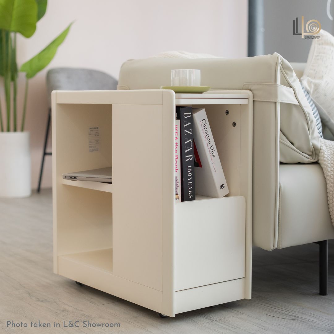 Finly Side Table