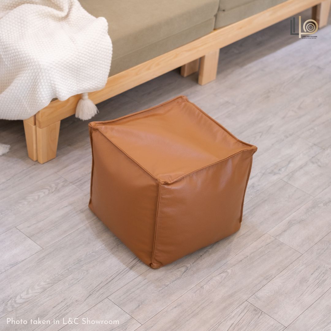 Afia Pouffe