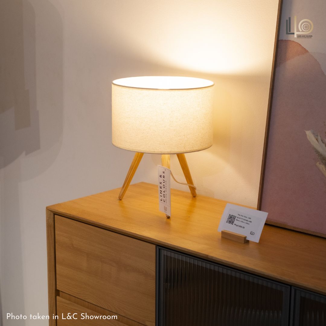 Caezy Table Lamp