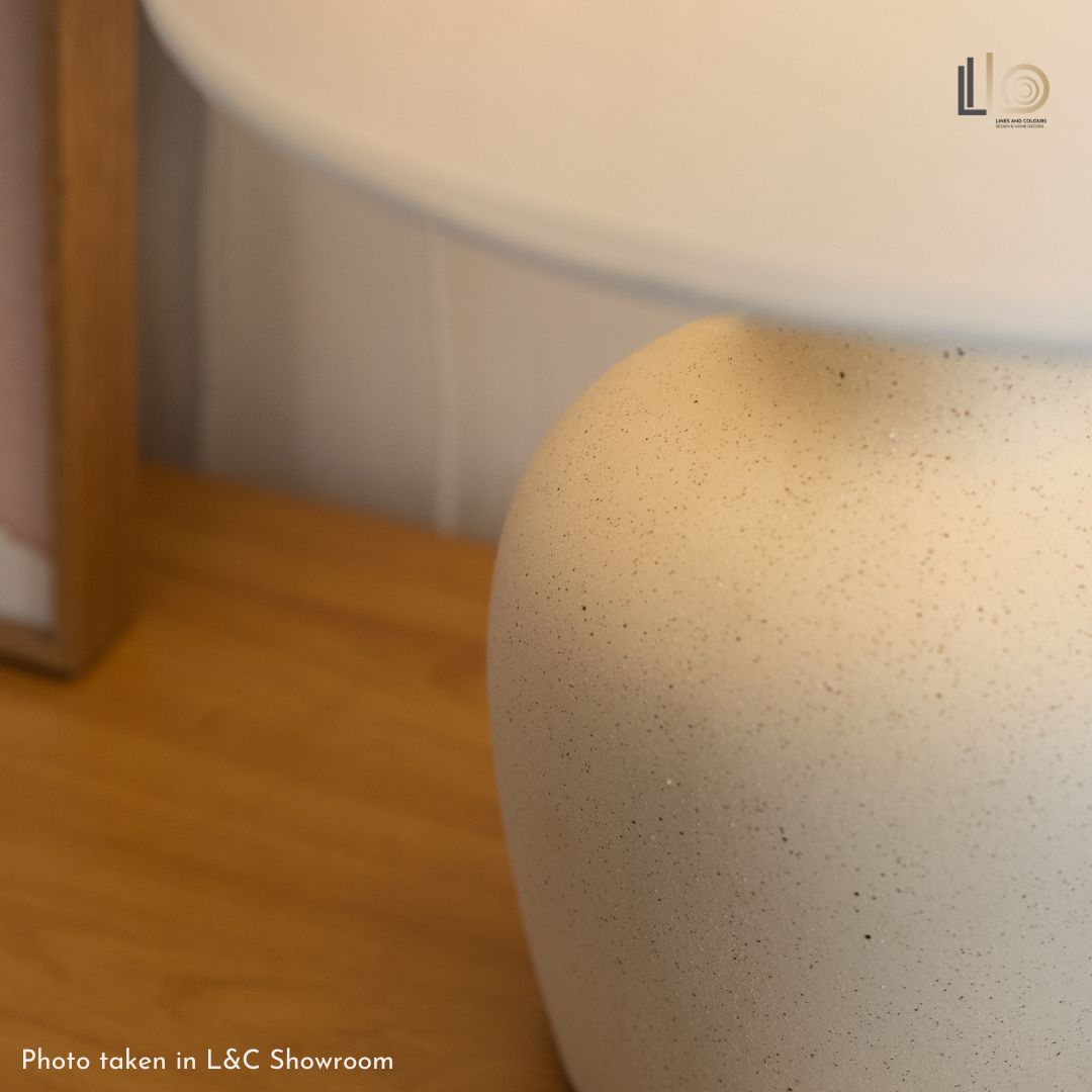 Velori Table Lamp