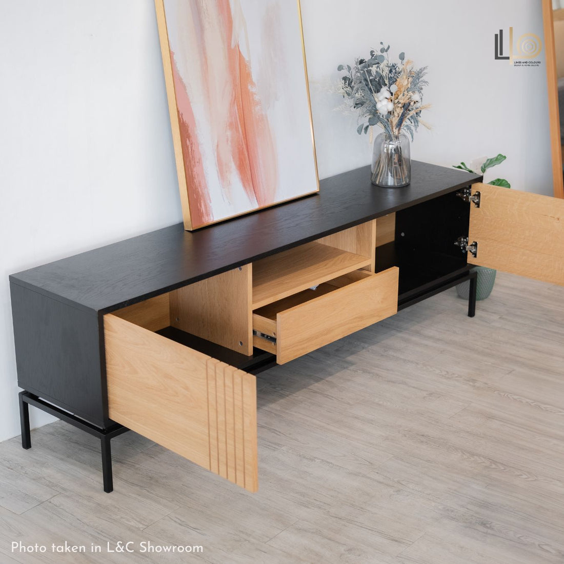 Poscho TV Stand