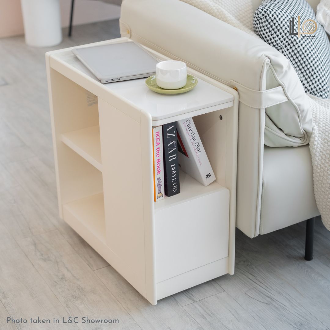 Finly Side Table