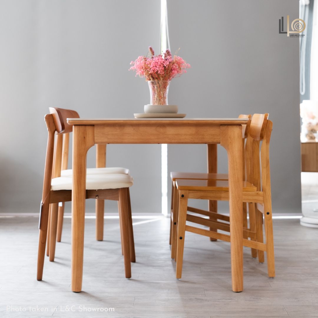 Fyoja Dining Table
