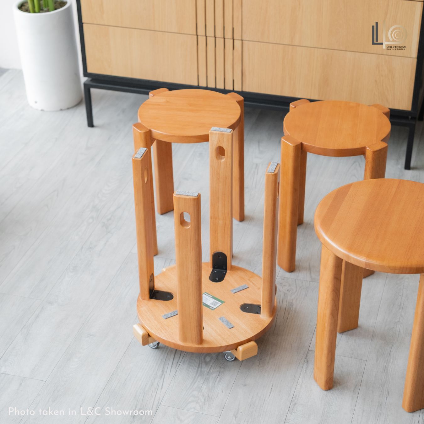 Pyloni 4 in 1 Stool