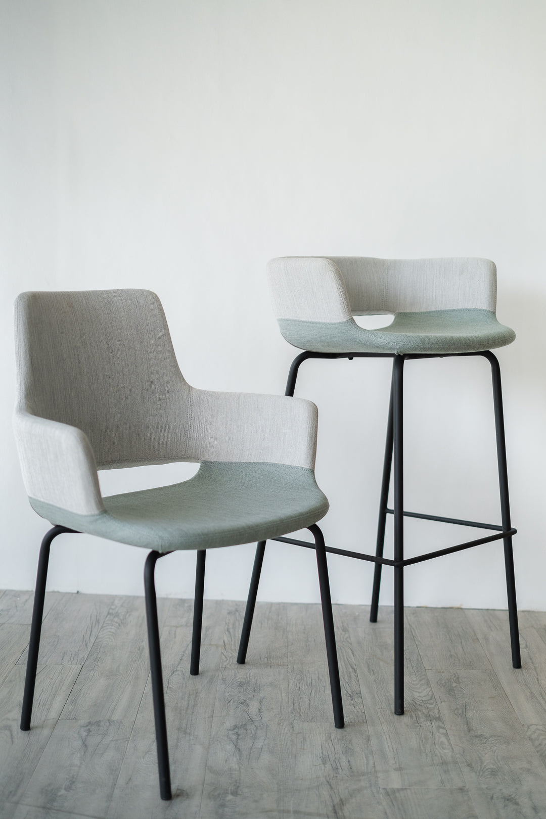 Armoi Chair