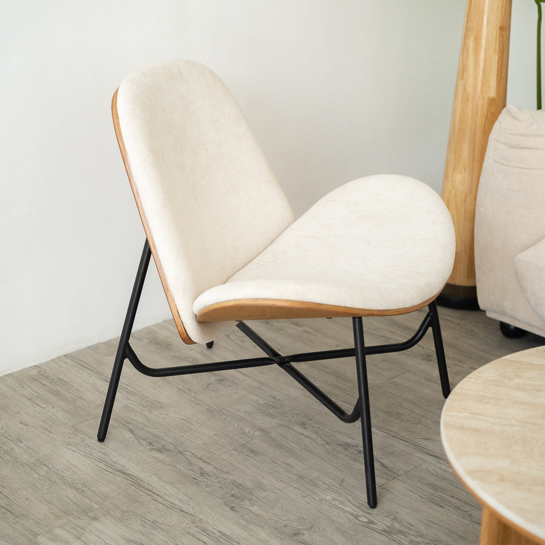 Leia Lounge Chair