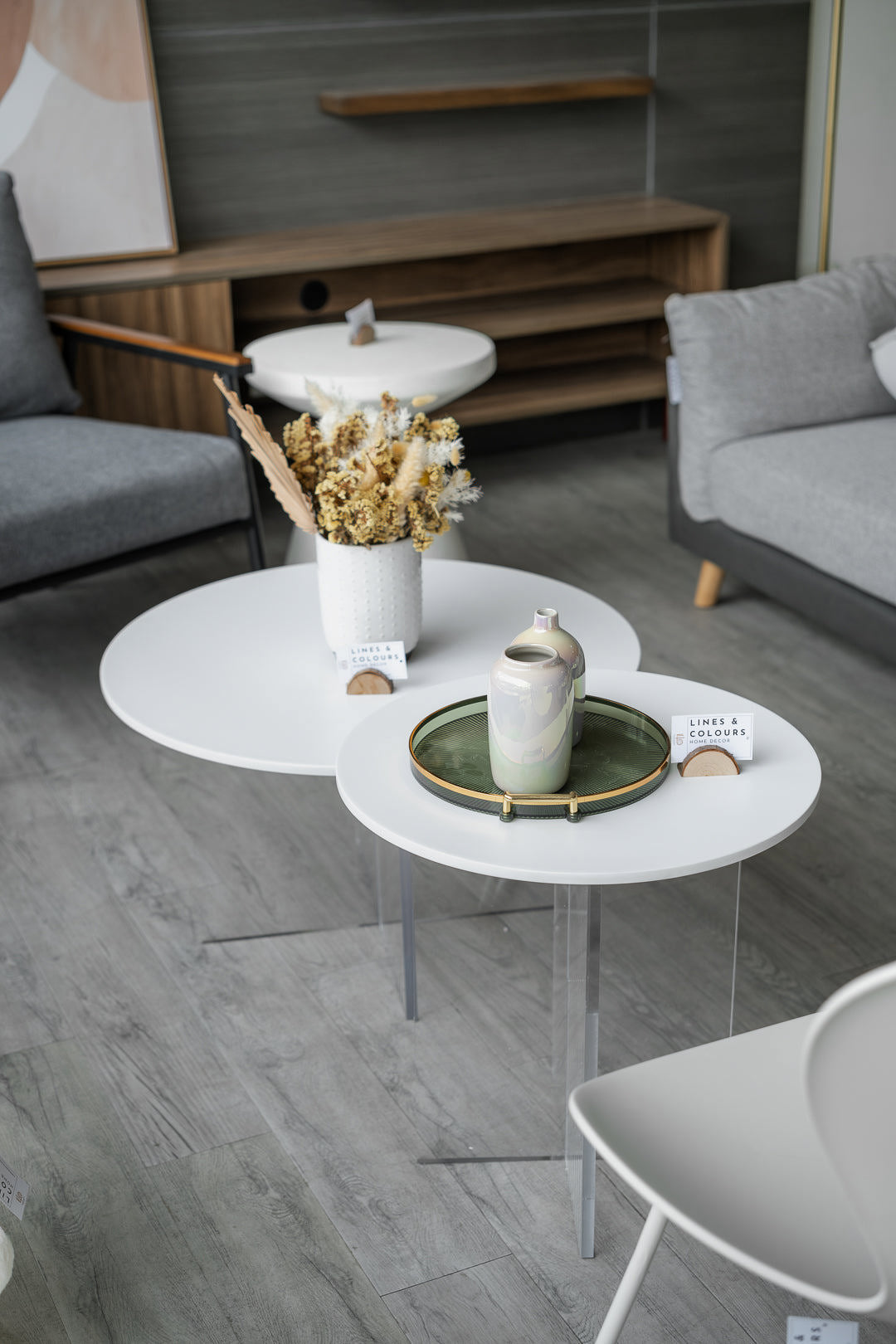 Neyoqui Center Table