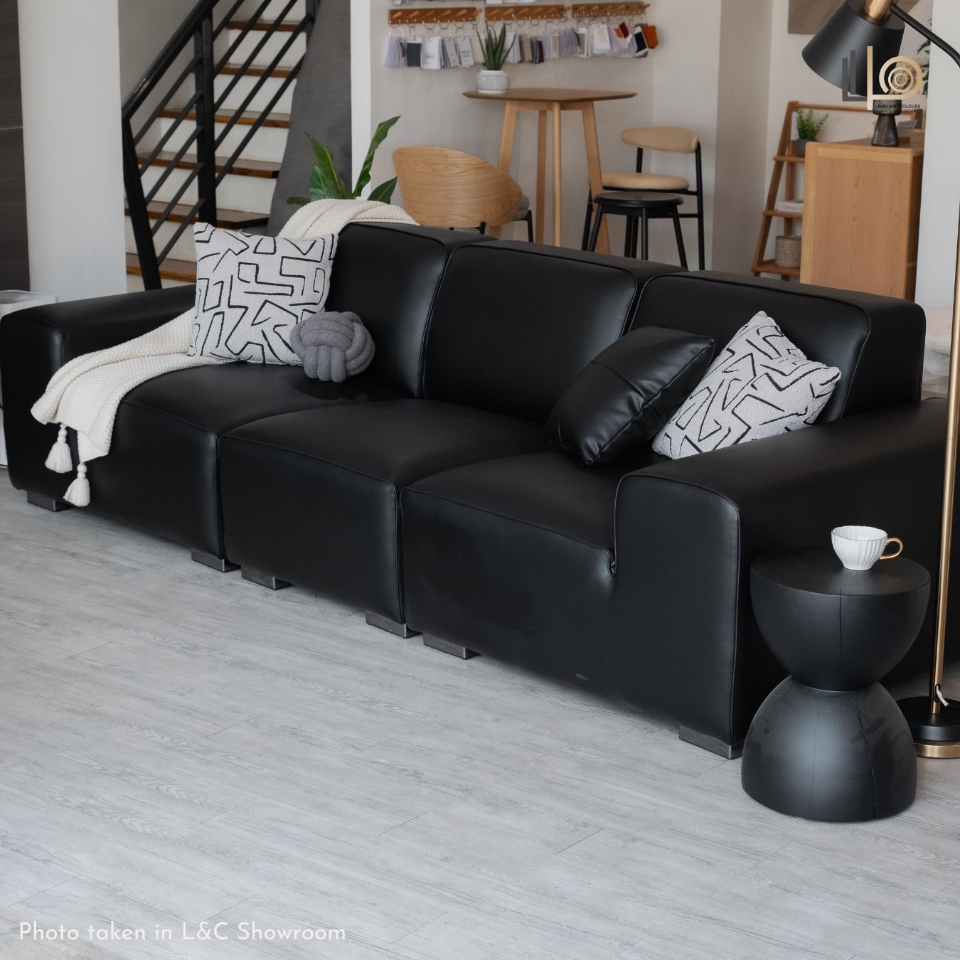 Ravven Sofa