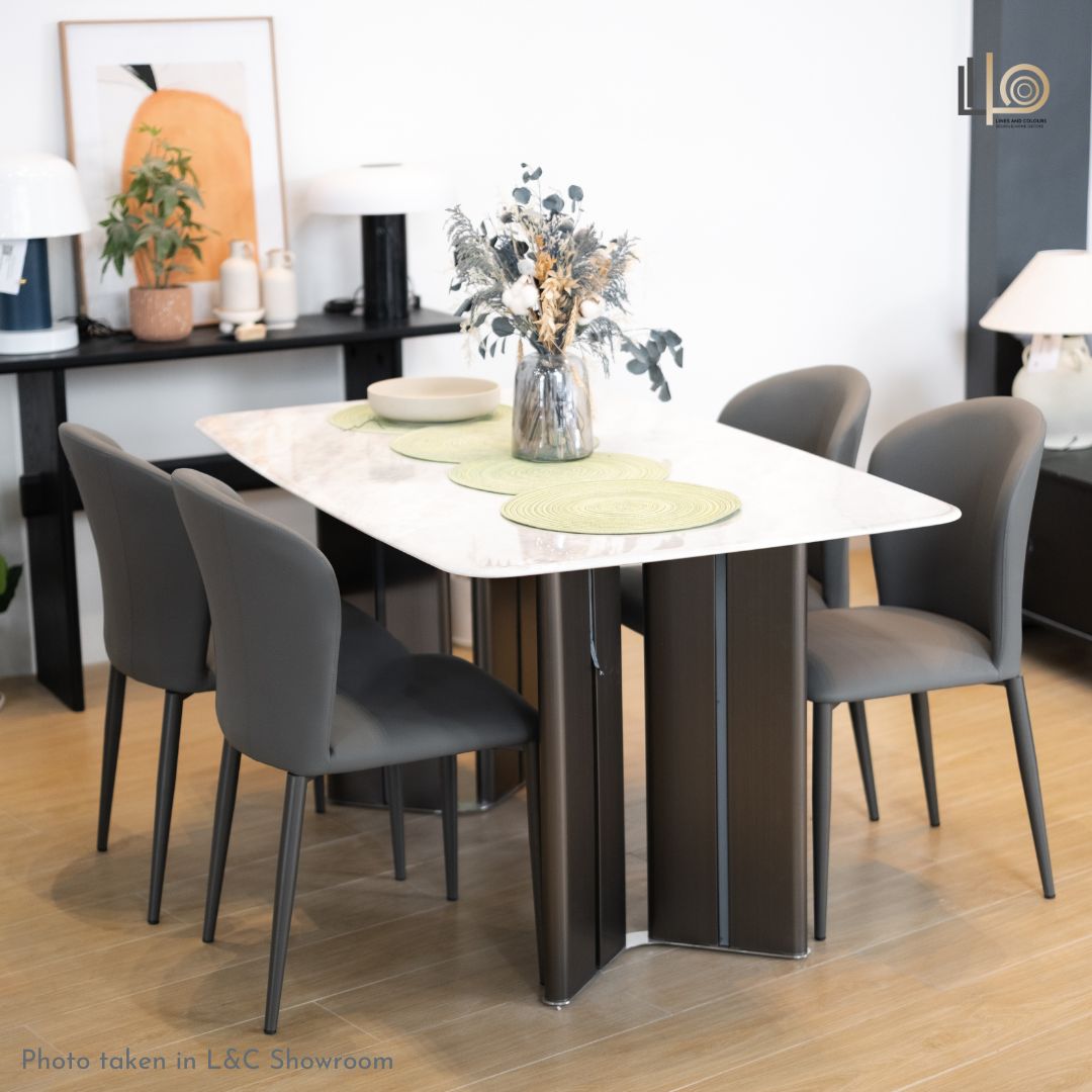Syloré Dining Set