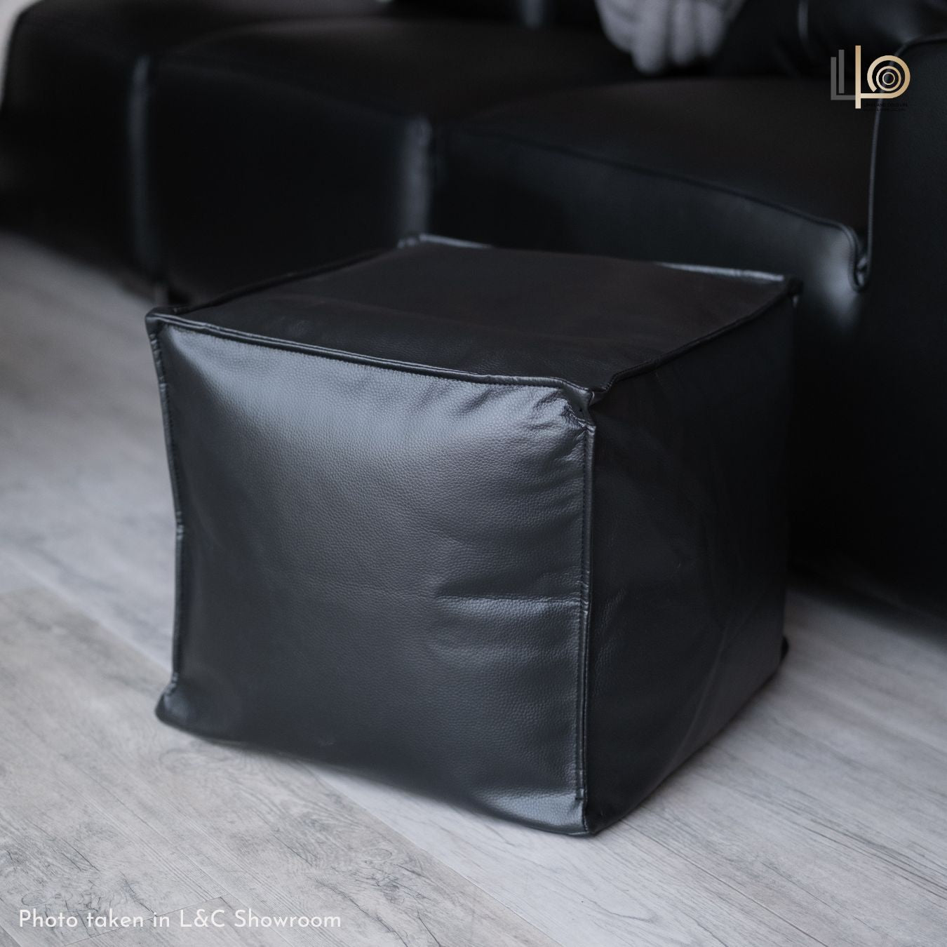 Afia Pouffe