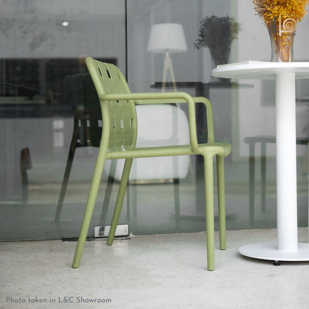 Zyris Outdoor Chair