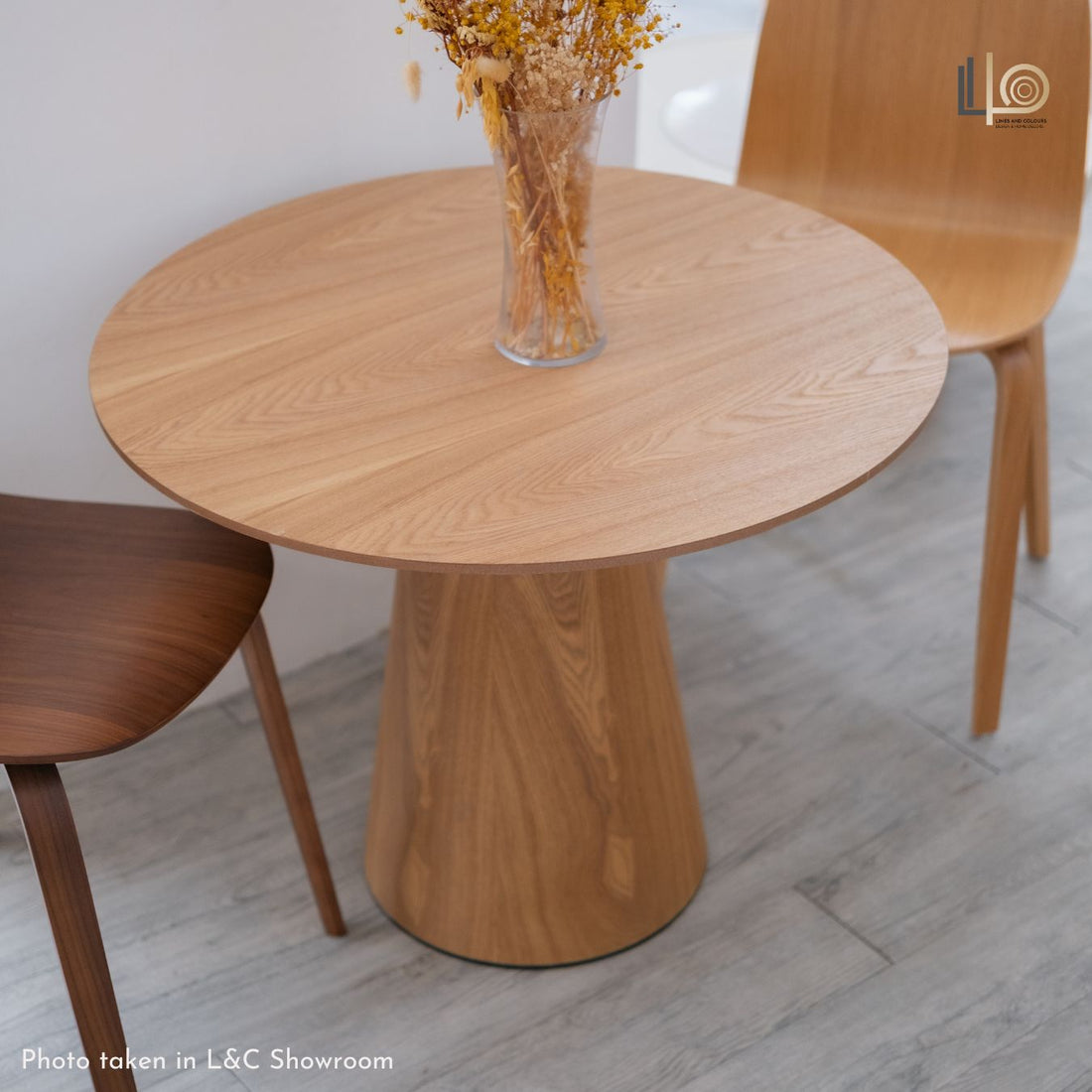 Bruni Table