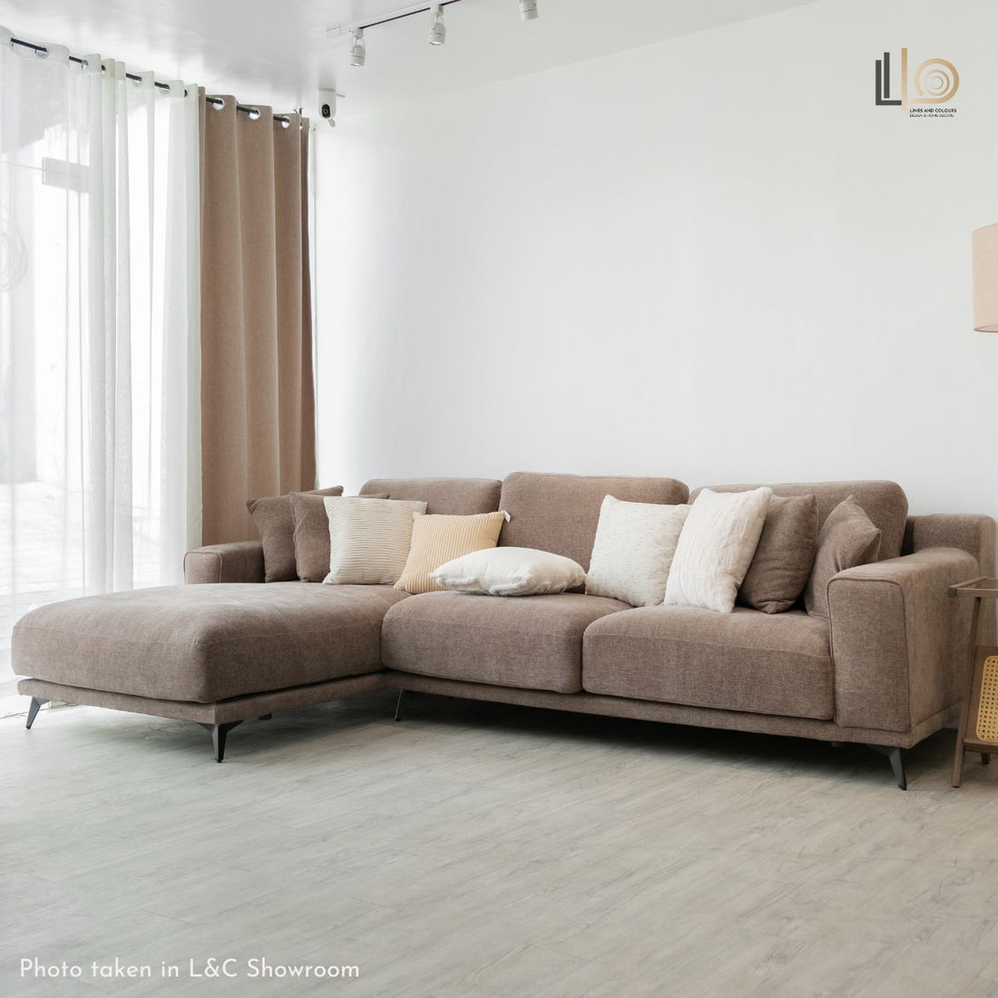 Iyala Sofa