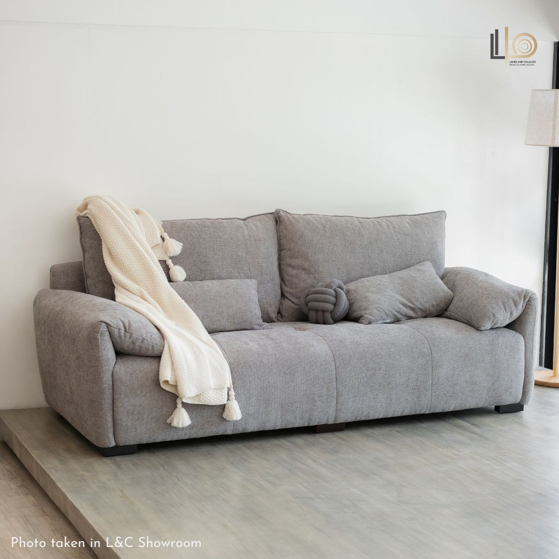 Saylo Sofa