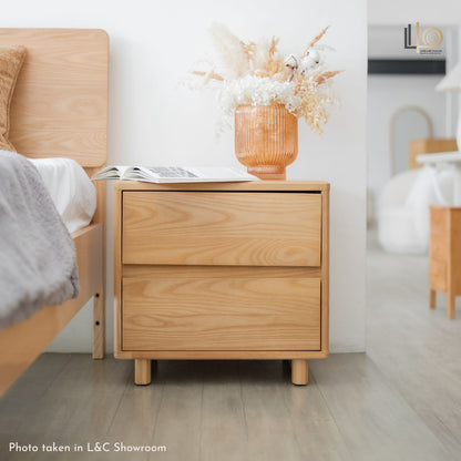 Polly Night Stand