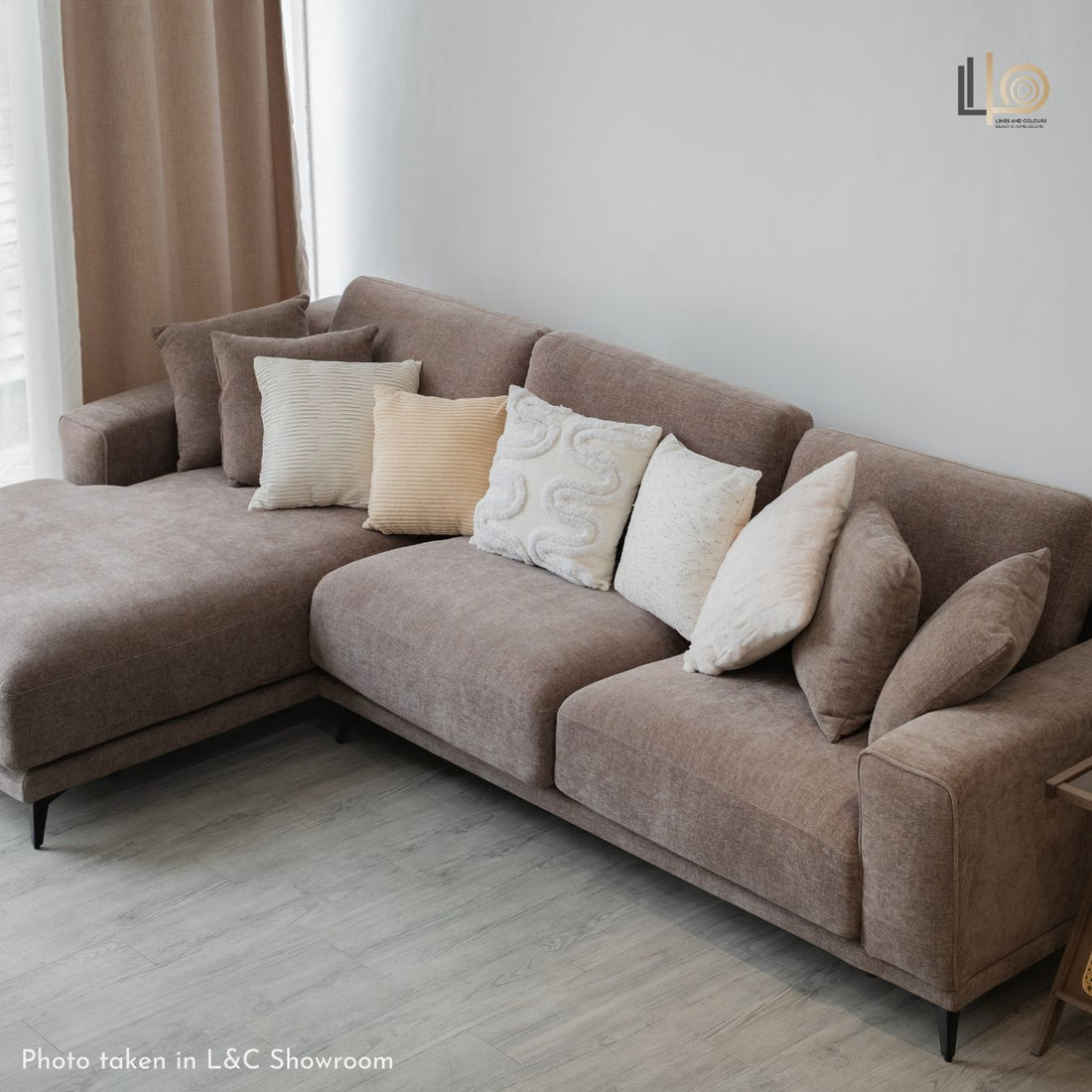 Iyala Sofa