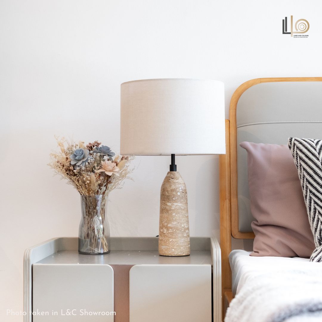 Pasithee Table Lamp