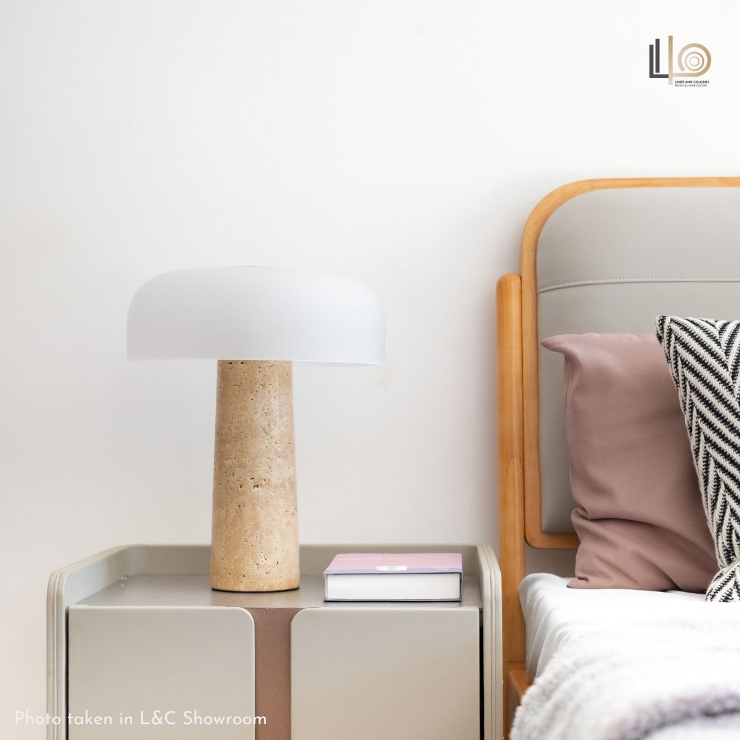 Sovana Table Lamp