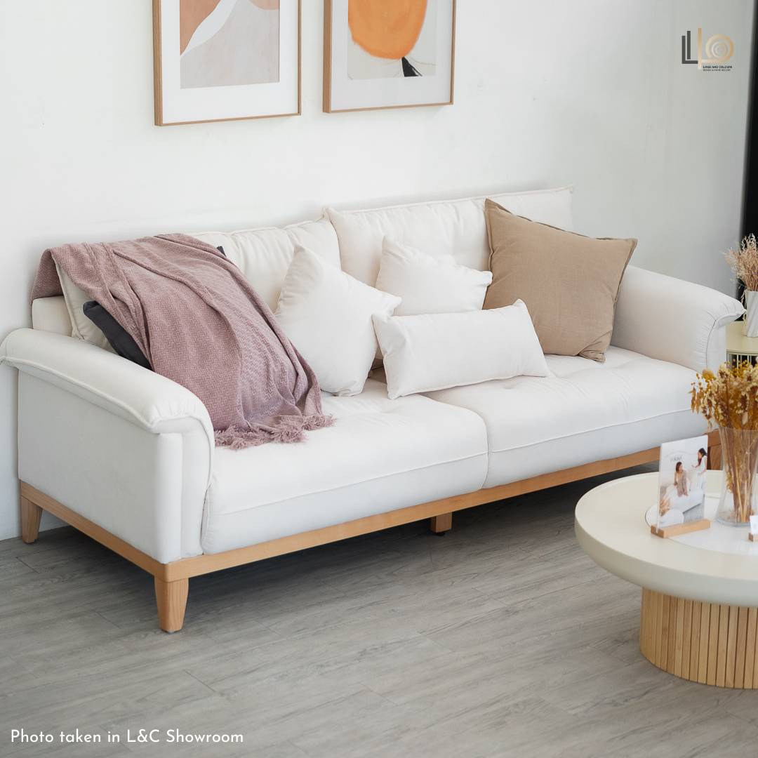 Cayly Sofa