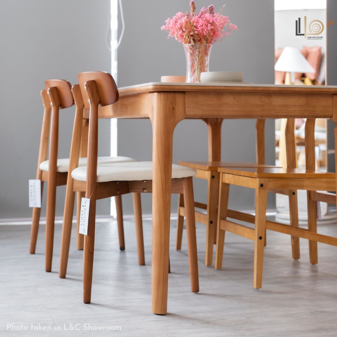Fyoja Dining Table
