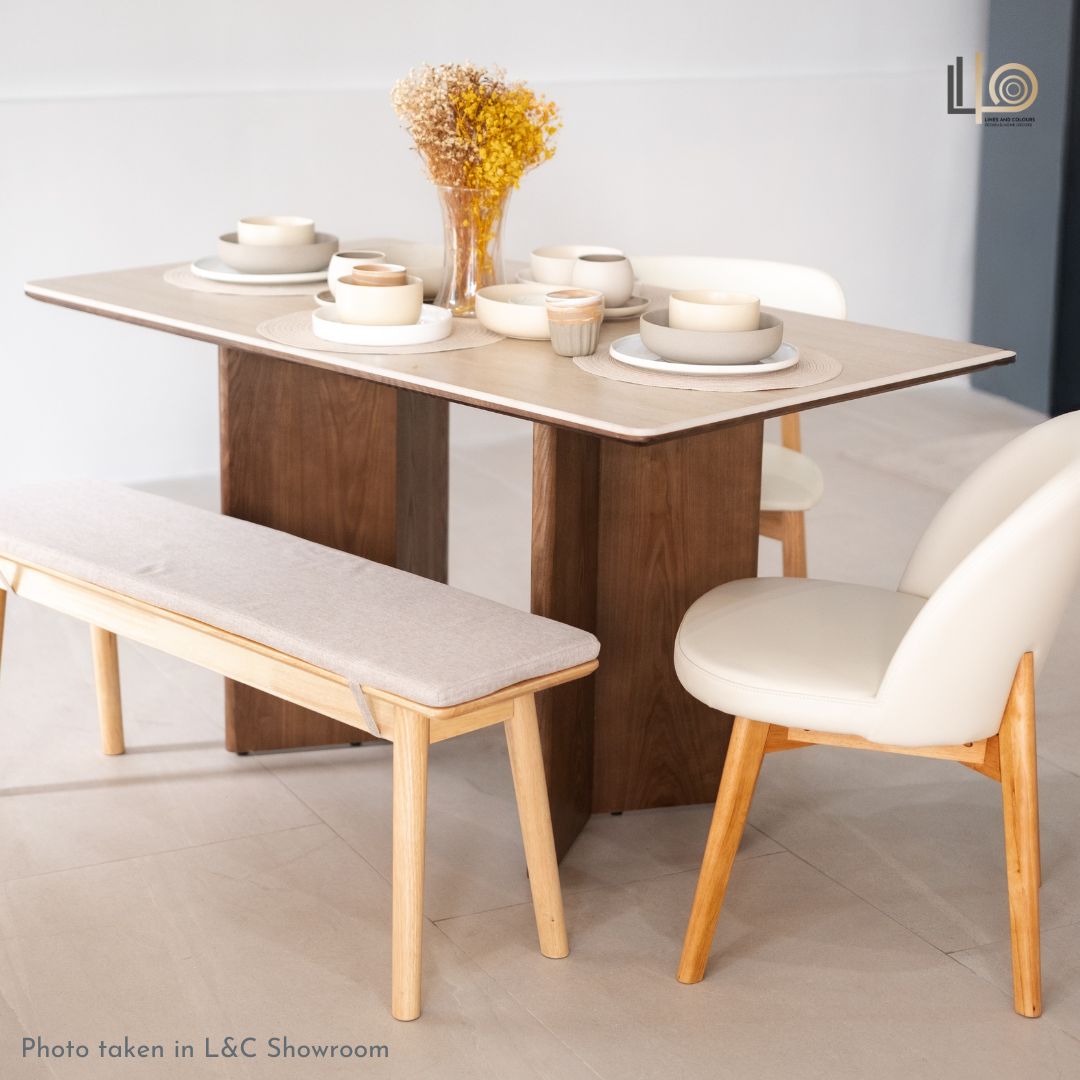 Levacie Dining Table