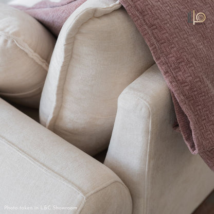Sereia Sofa &amp; Ottoman