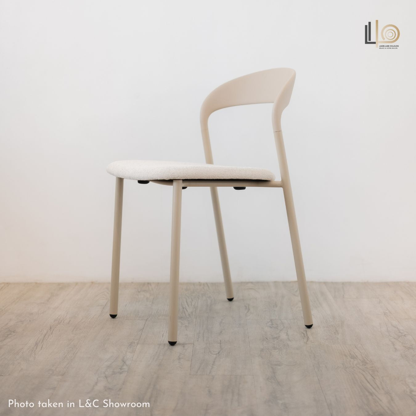 Tibbo Chair