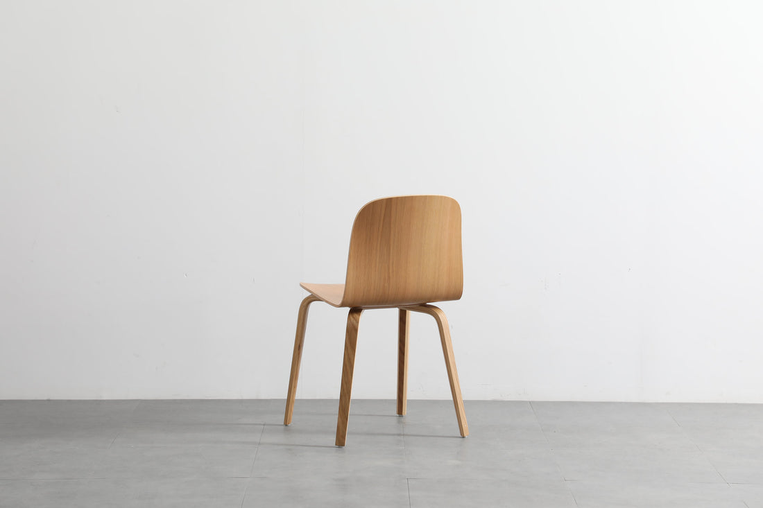 Aire Chair