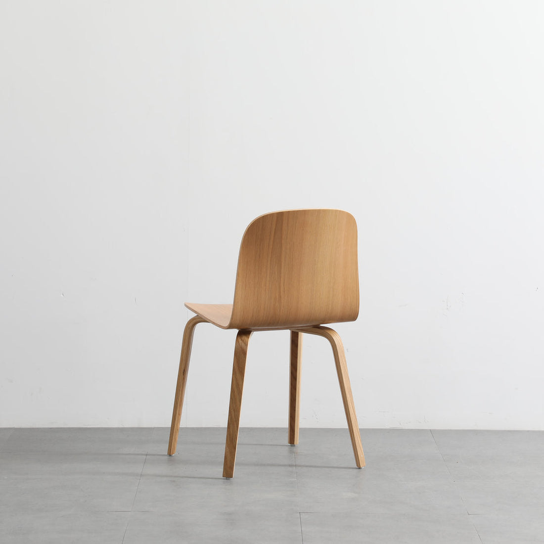 Aire Chair