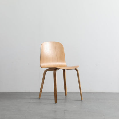 Aire Chair
