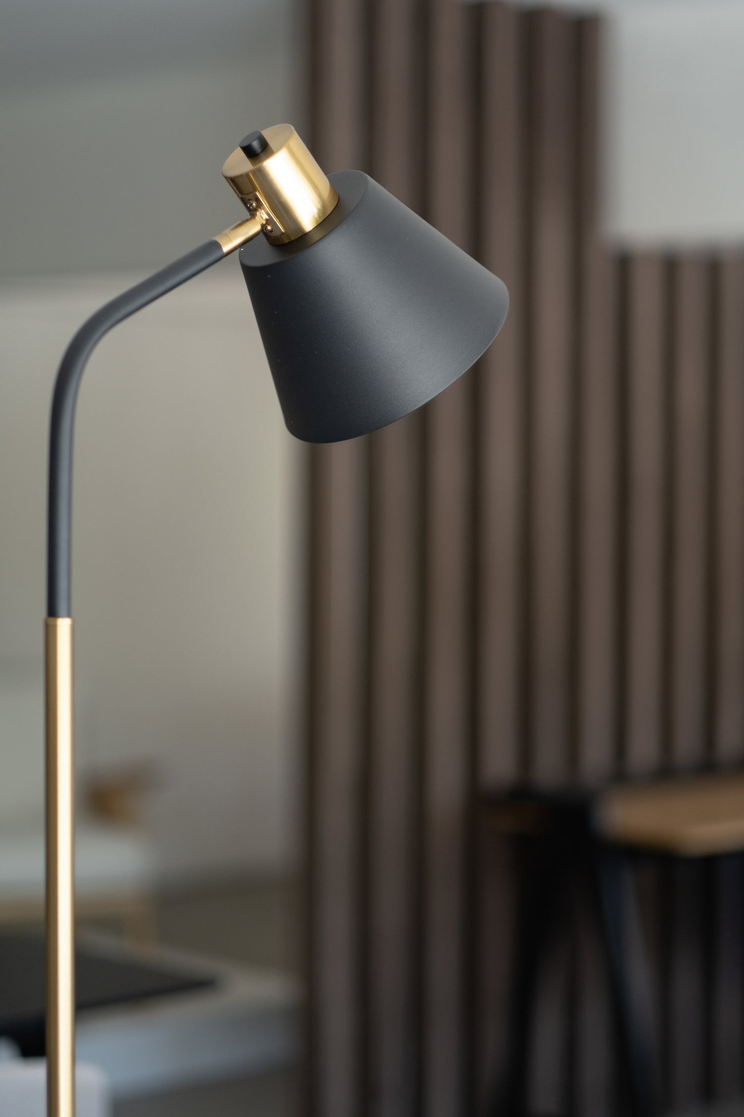 Banie Lamp