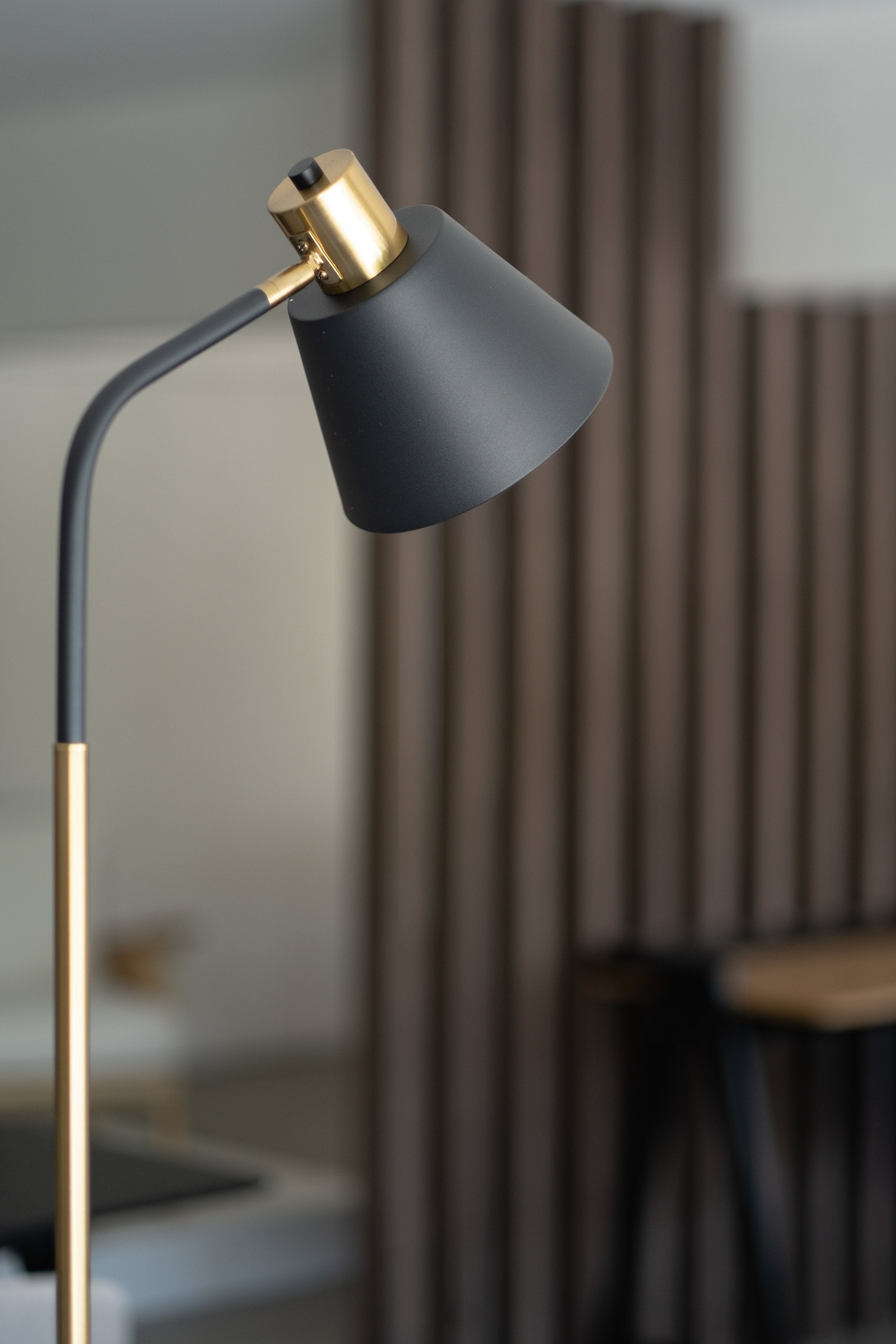 Banie Lamp
