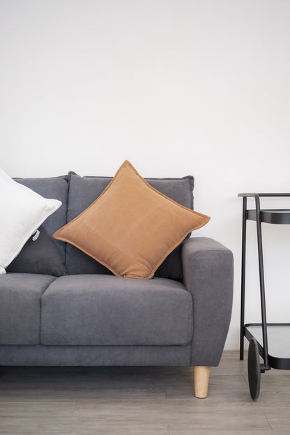 Accia Sofa