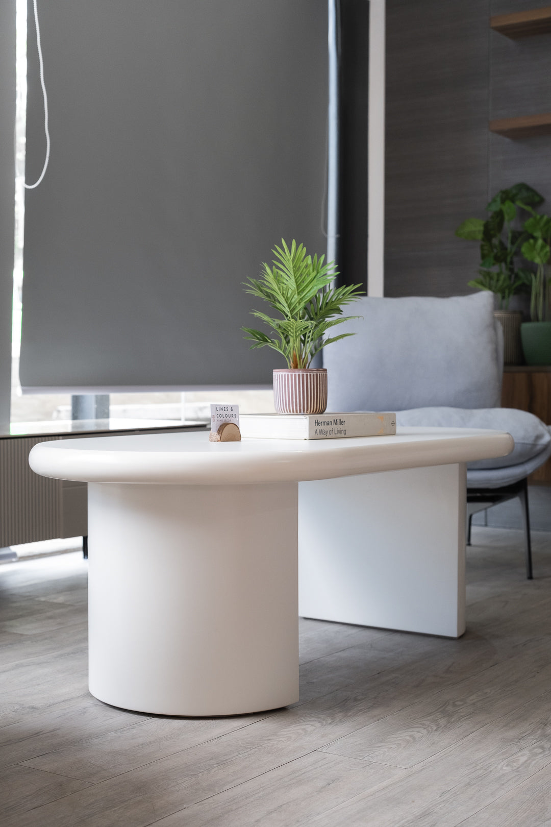 Levana Center Table