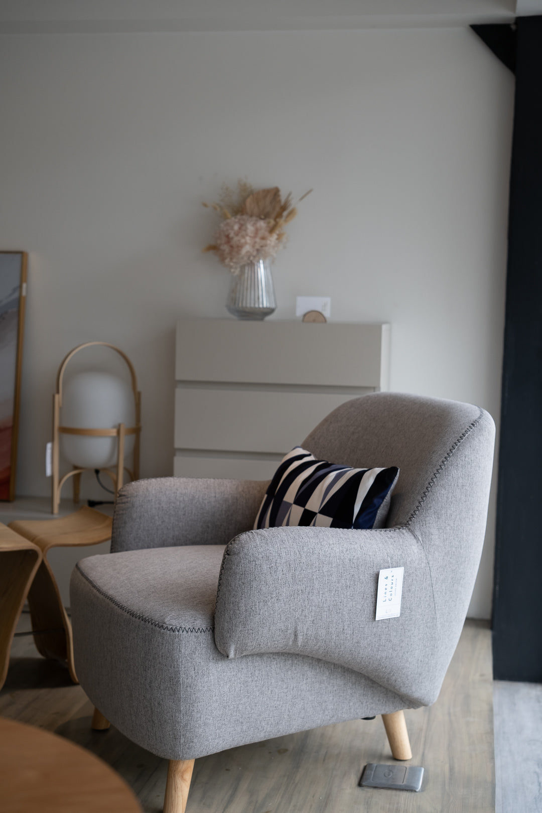 Fensi Lounge Chair