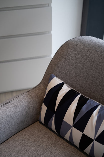 Fensi Lounge Chair