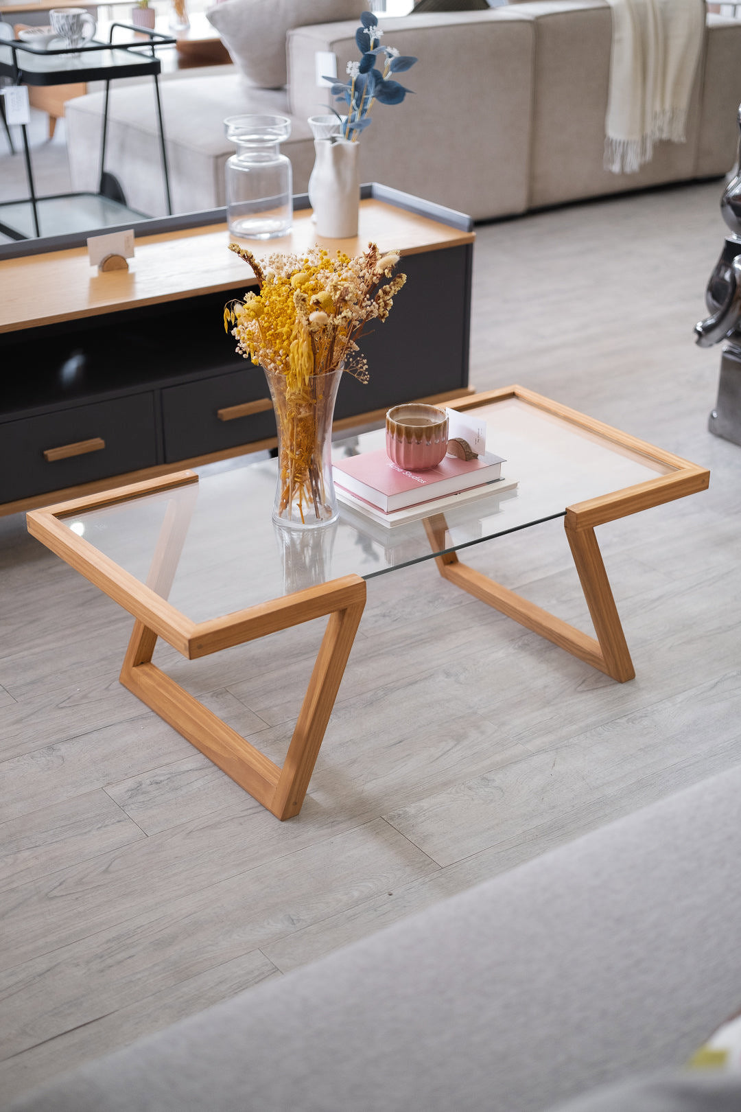 Cali Table